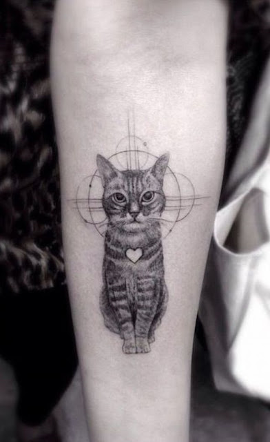 Tatuagens femininas de gatos Tatuagens femininas de gatos