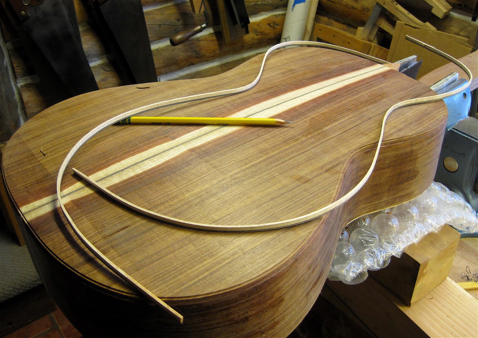 Making an Antonio Torres Style Guitar Binding Ledges and Maple Binding