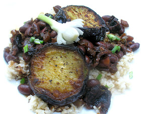 southern-style pinto beans with eggplant