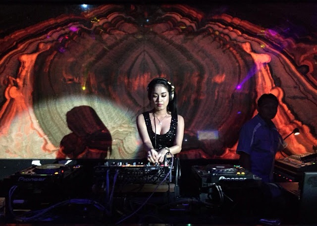 Daftar Dj Wanita Indonesia Paling Hot Dan Seksi Serta Foto Buat Kagum Netizen Melihat Live Mereka Daftar Dj Wanita Indonesia Paling Hot Dan Seksi Serta Foto Buat Kagum Netizen Melihat Live Mereka