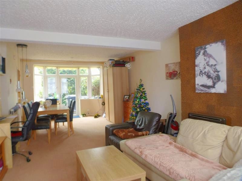 http//www.rightmove.co.uk/propertyforsale/property49628855.html