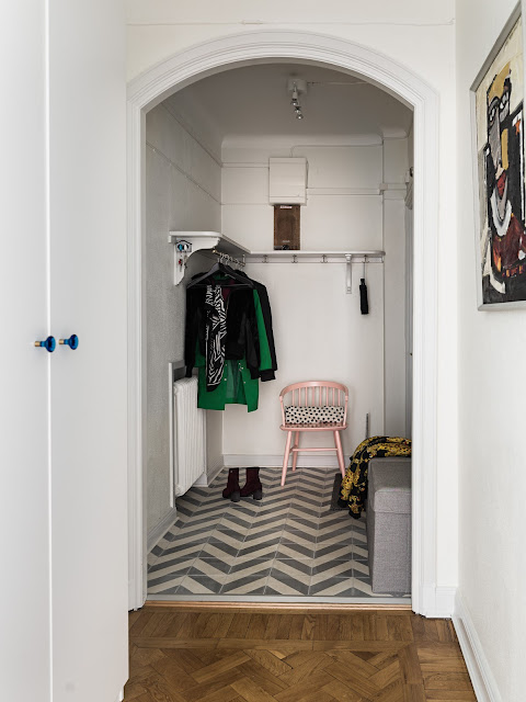 A Delightful Historic Apartment In Stockholm- design addict mom