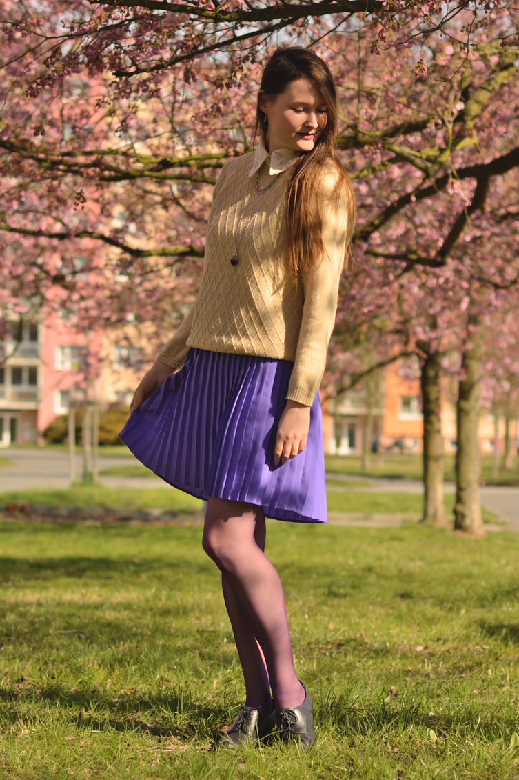 pleated skirt, georgiana quaint, hand-me-down outfit, swarovski components, vintage shirt