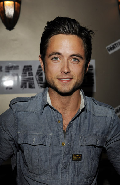 hollywood menue: Justin Chatwin pics