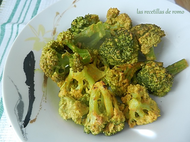 Brócoli con yogur y mostaza
