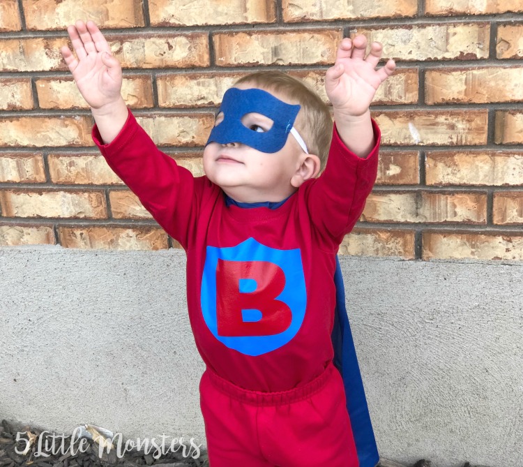 5 Little Monsters Create Your Own Superhero Costumes