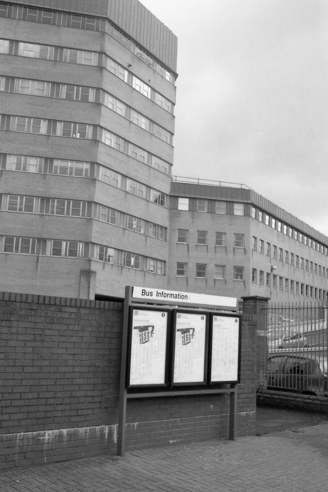 Metro AshtonUnderLyne Metro AshtonUnderLyne