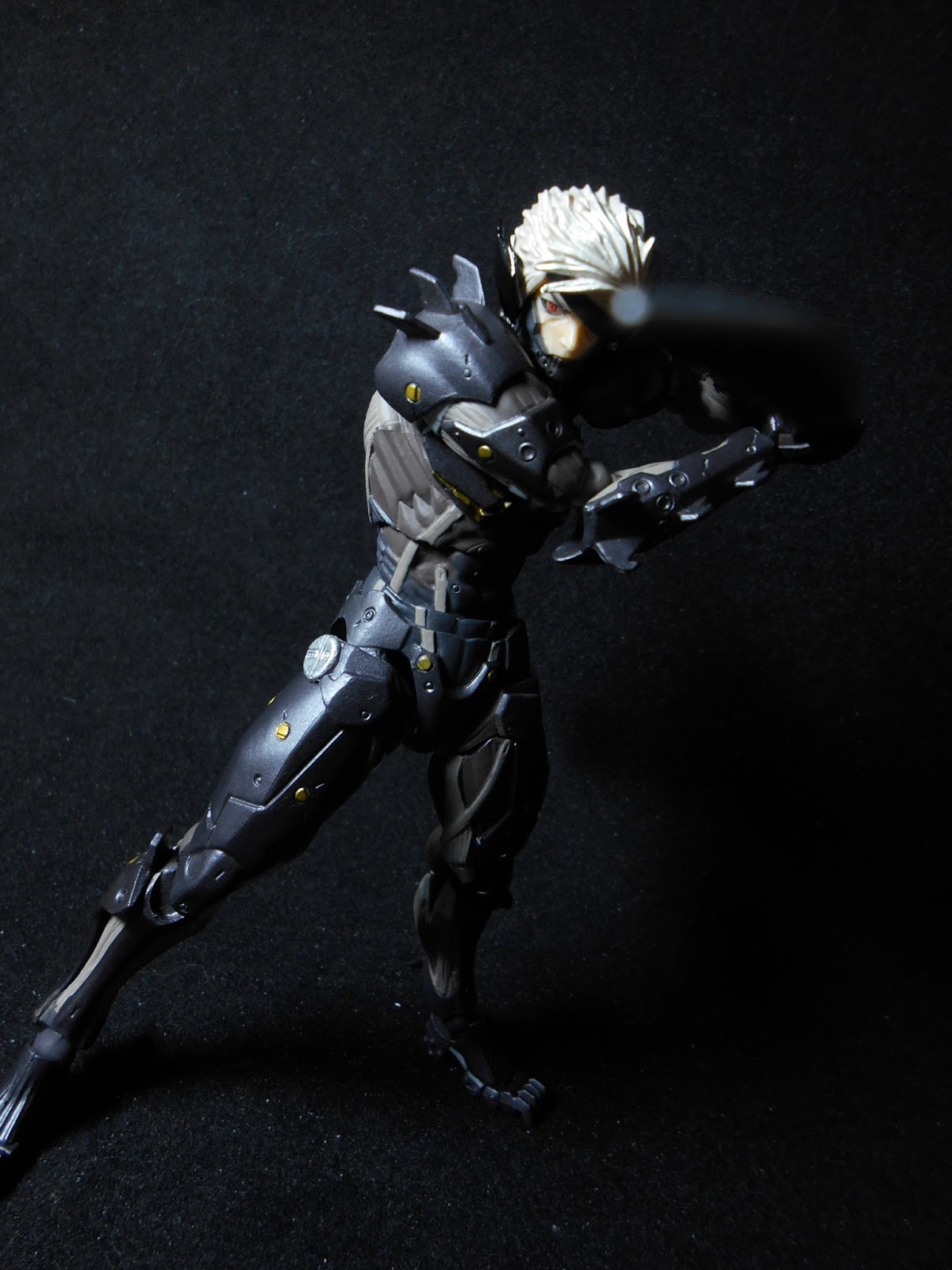 Review: Revoltech Yamaguchi Raiden | Night's Corner