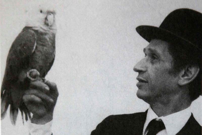 EL GUARDAGUJAS DE JUAN JOSÉ ARREOLA LA MÁQUINA DEL TIEMPO