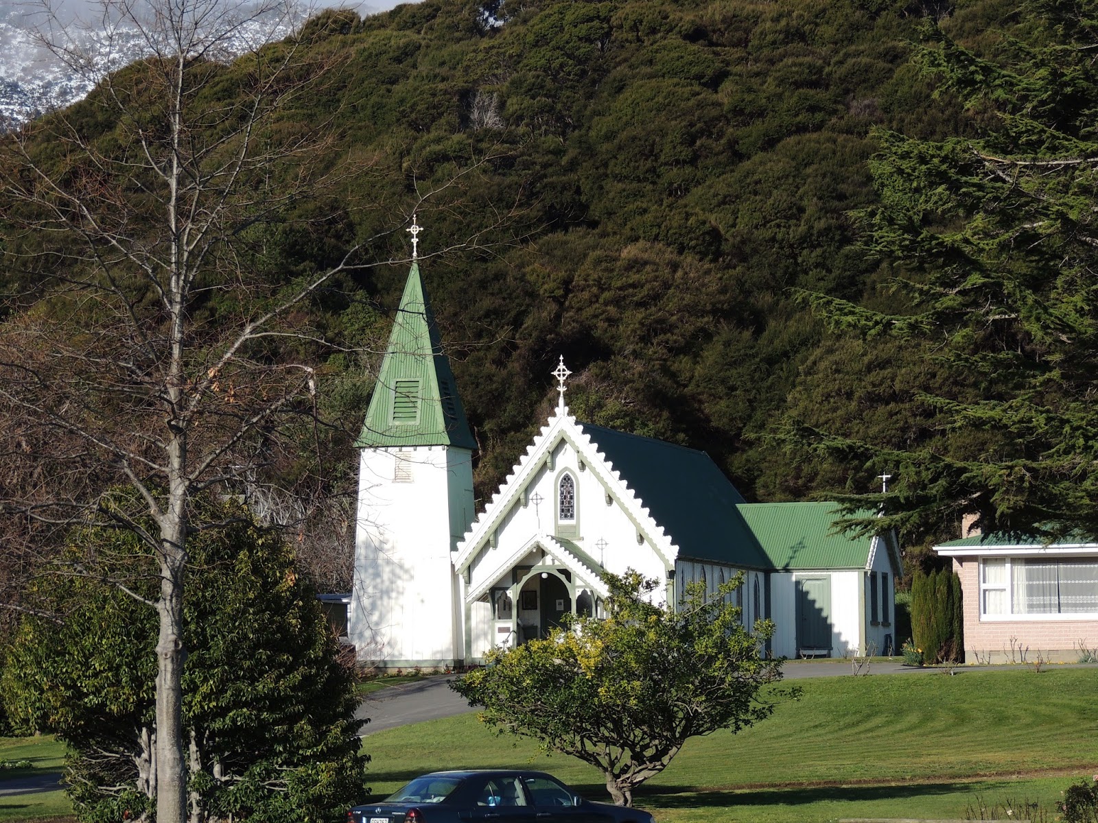 THE ROAD TAKEN : A Splendid Day In Akaroa