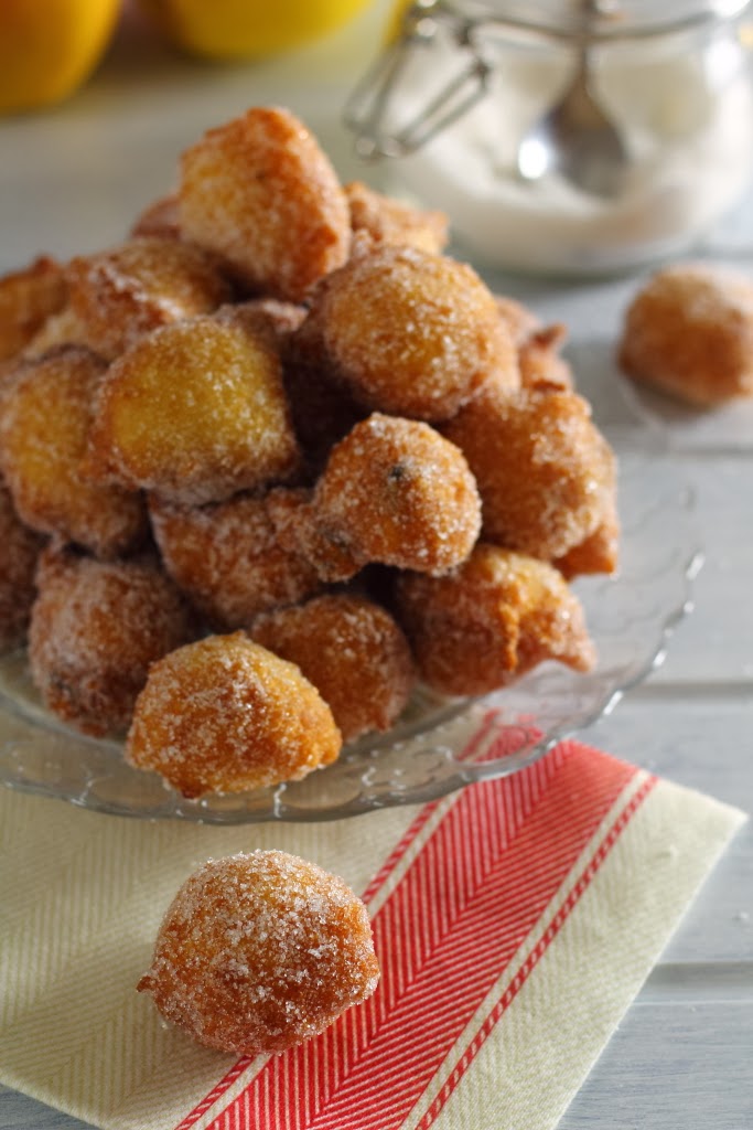 frittelle (fritole, fritòe) di carnevale soffici, soffici