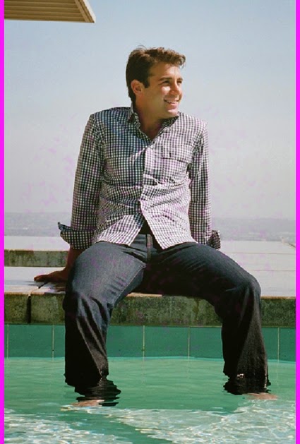 birthdays: James Wolk (photos)