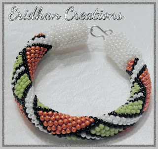 beaded crochet bracelet