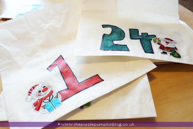 Christmas Countdown Grab Bags | The Purple Pumpkin Blog
