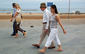 Woody Allen and Soon-Yi Previn in Barcelona by Carlos Lorenzo - Barcelona Photoblog