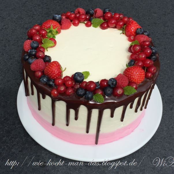 Eine Dreistockige Torte Zum 60 Geburtstag Brigitte De