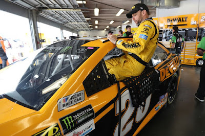 Matt Kenseth Will Start Today’s Monster Energy NASCAR Race from Pole #TOYOTAOWNERS400