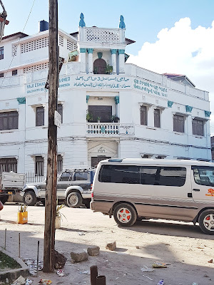 Summer Vacation Diaries - Touring Stone Town, Zanzibar by fashion and lifestyle blogger dafashionfreak.