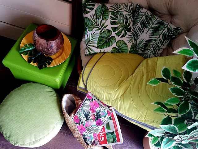 aranżacja wnętrz - smukee - edinos.pl - Ikea- metamorfoza salonu - motywy botaniczne - motywy roślinne - tropikalna aranżacja salonu - wnętrza - wystrój salonu - zielone dodatki do mieszkania 