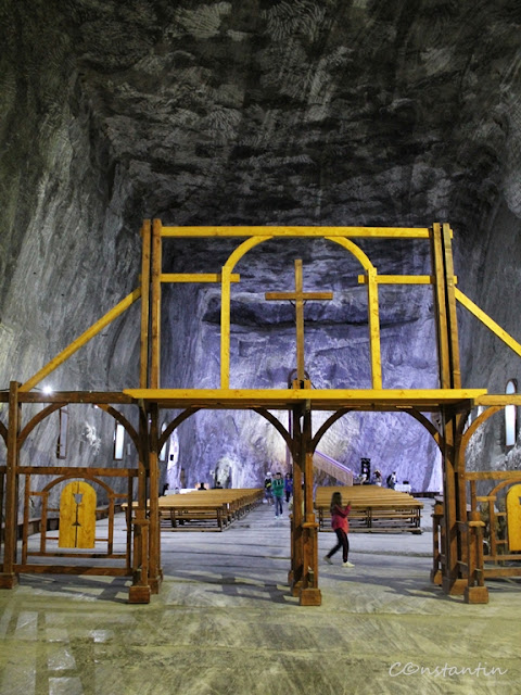 Salina Praid - Intrarea în zona destinatã manifestãrilor religioase - blog Foto-Ideea