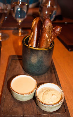 Gordon Ramsay Pub & Grill - Warm Salty Pretzels