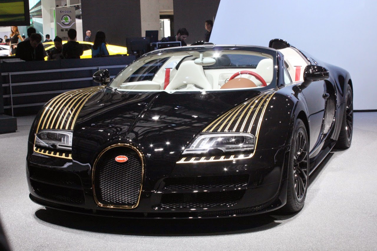 Bugatti black. Bugatti Black Bess. Бугатти Вейрон черная. Bugatti Veyron Black Bess. Бугатти чёрная машина.