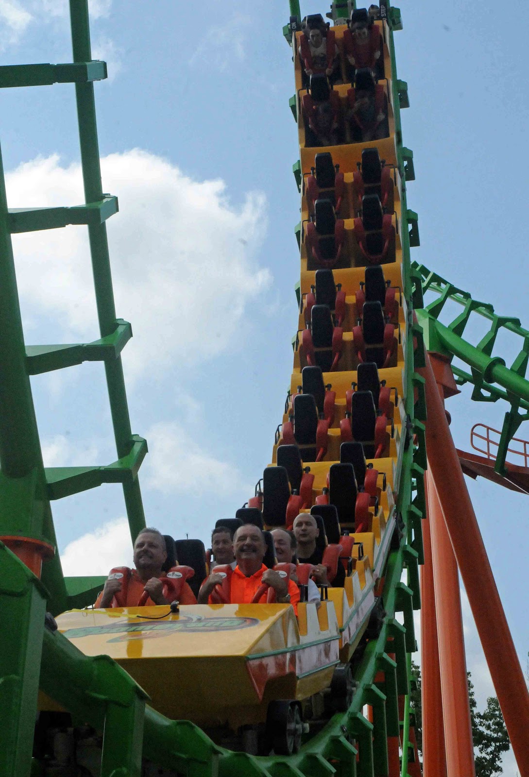NewsPlusNotes: Scott And Carol Present - The Boomerang at Six Flags St Louis
