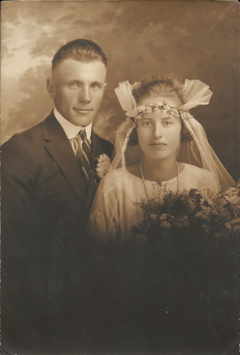 Histories and Mysteries Family Stories and Genealogy Mysteries from