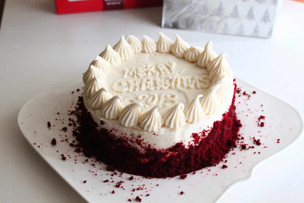 Laundry Cakes: Red Velvet Crumb Cake - Merry Christmas 2013!!!