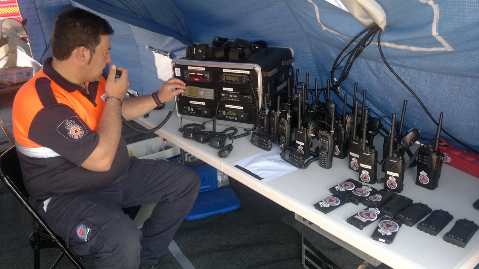 BLOG de EB1HYS Op. RUBEN / RADIOAFICIÓN LOS RADIOAFICIONADOS EN EL