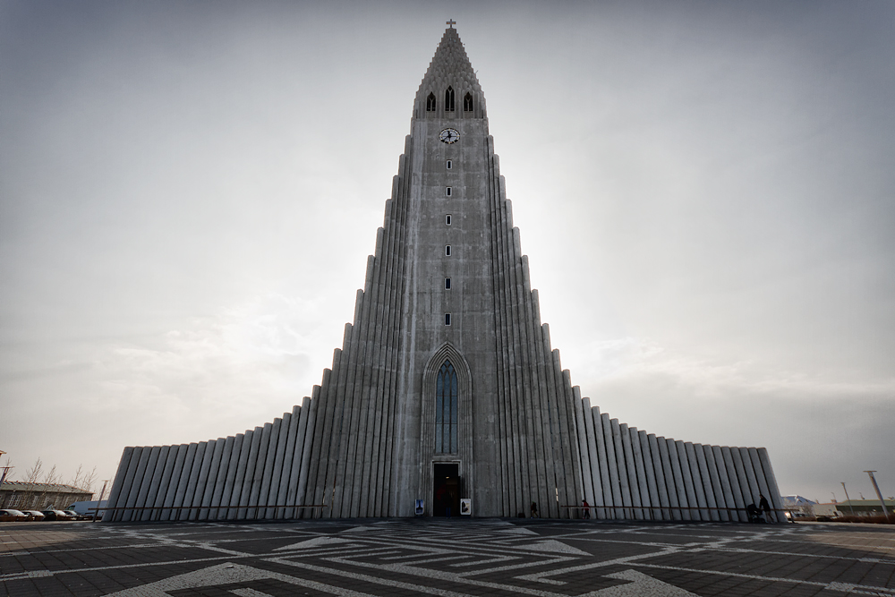 Unique Picture Around the World: Hallgrimskirkja Church Iceland