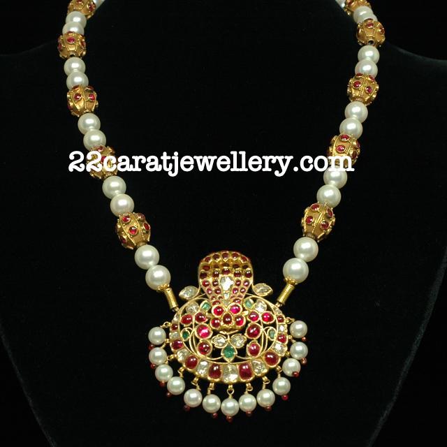 Akoya Pearls Necklace with Naga Pendant Jewellery Designs