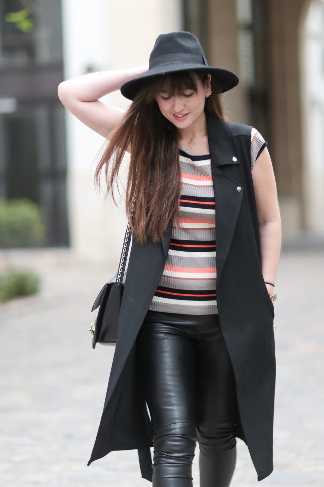 parisian fashion blogger, look, style, meetmeinparee, blogger, chic style, guess