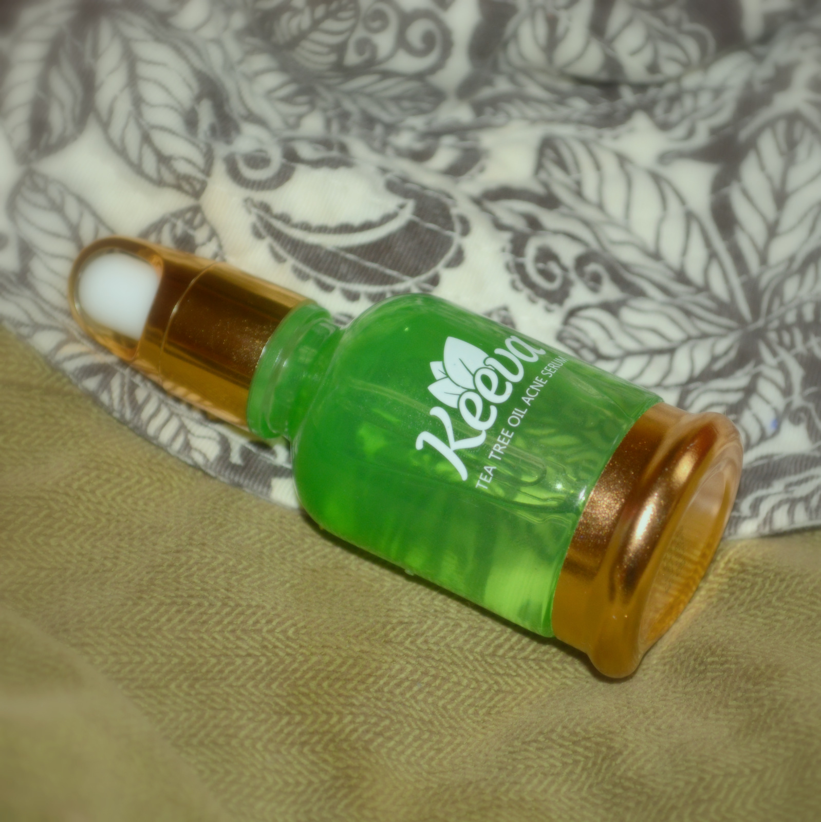 Keeva Tea Tree Oil Serum GirlChickBetty