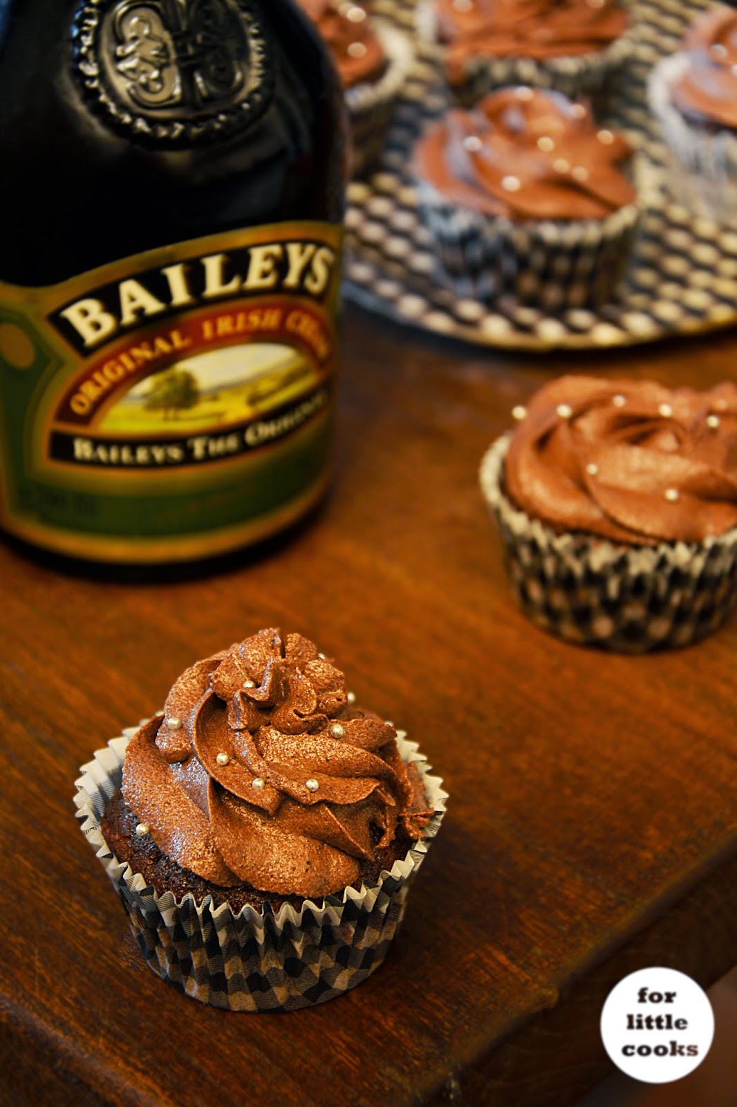 For Little Cooks Recetas para todos Cupcakes de Baileys® y mocha