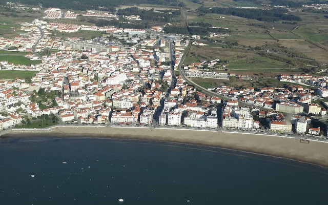 Foto aérea de São Martinho do Porto – Portugal
