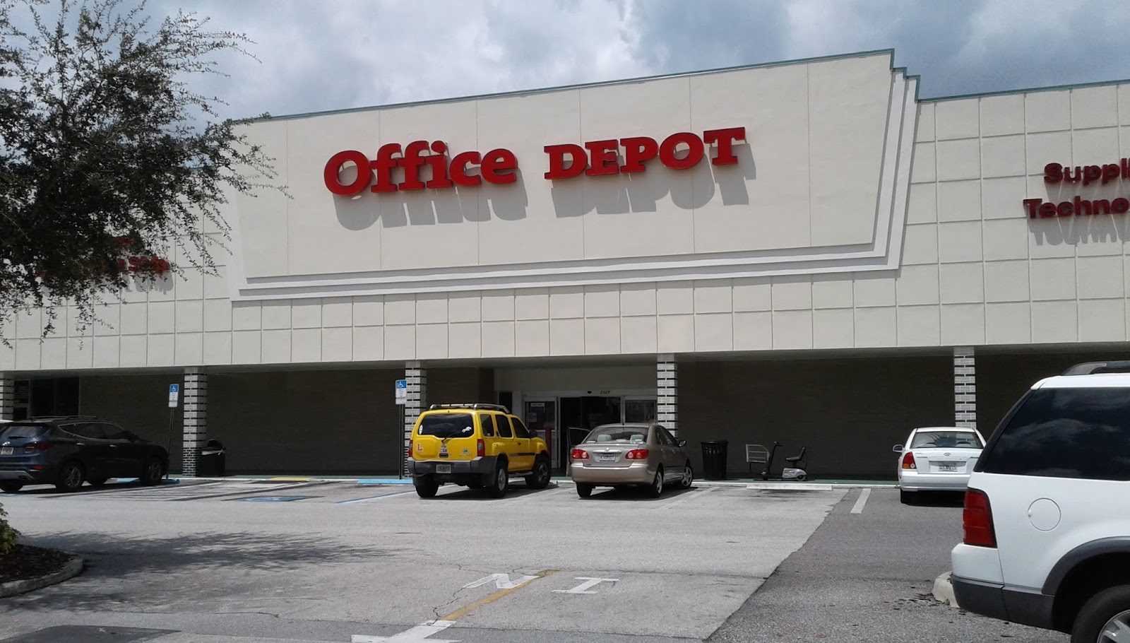 Albertsons Florida Blog The Most Famous Shopping Center in Florida