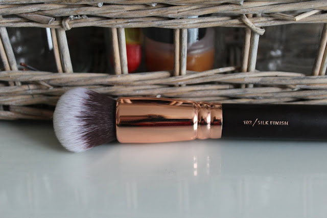 Zoeva 102 silk finish Clearance