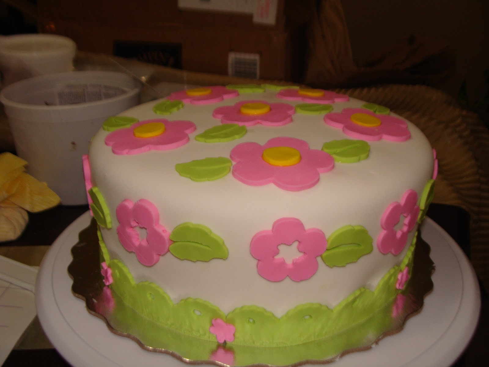 Tanyaisis Creations Cricut Cake mini