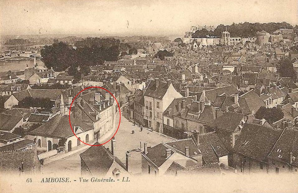 Amboise et Touraine Balades... Amboise la place St Denis