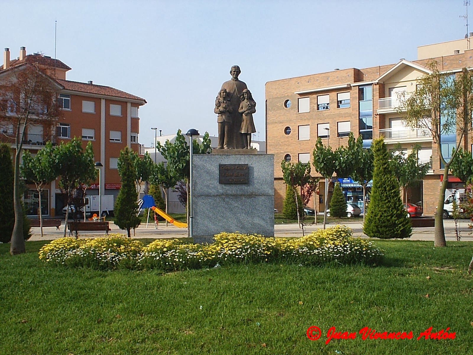 Crónicas de Cabezo de Torres LA OBRA SALESIANA DE CABEZO DE TORRES Crónicas de Cabezo de Torres LA OBRA SALESIANA DE CABEZO DE TORRES