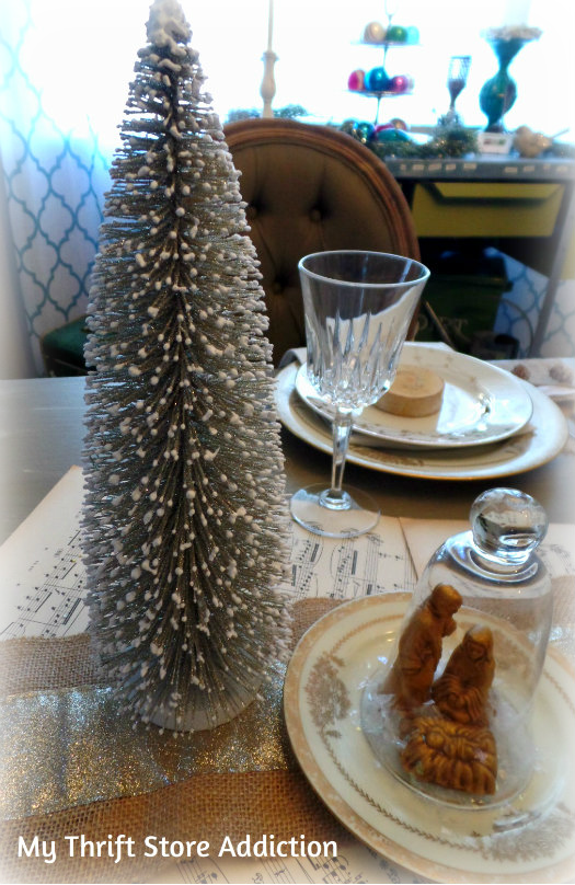 All That Glitters: Rustic Glam Birch Slices and Tablescape mythriftstoreaddiction.blogspot.com Bottle brush tree and cloched thrift store nativity