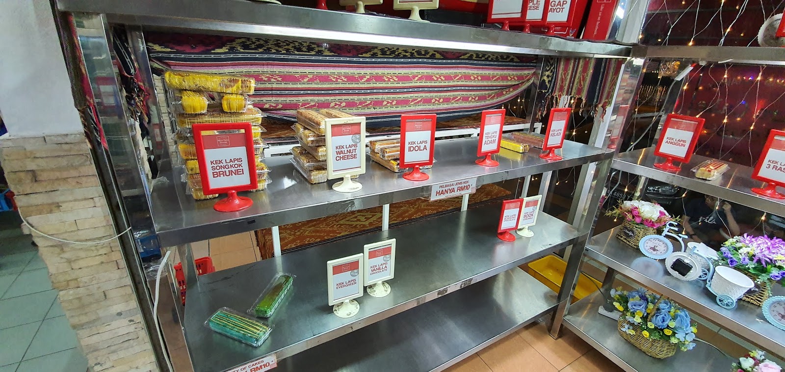 It's About Food!! Mira Cake House Jalan Brooke