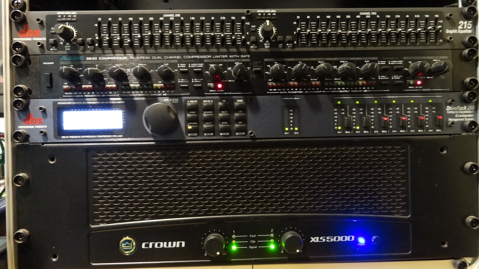 Live PA System Pictures dbx Equalizer / Alesis Compressor / dbx