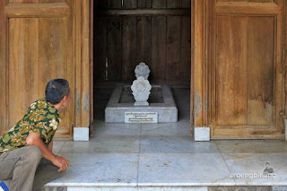 makam ki ageng suryomentaram cepokosari pleret