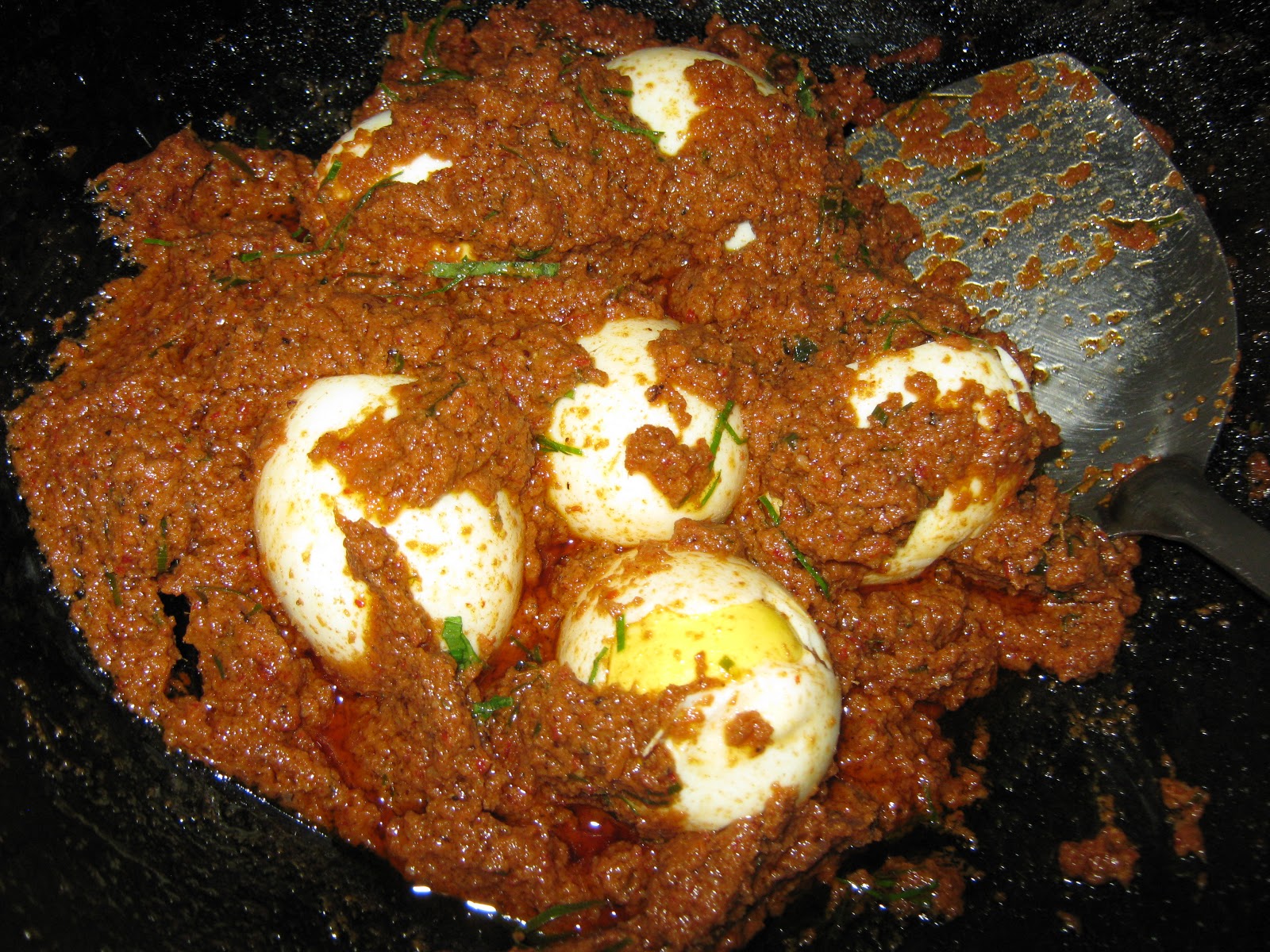 DAUN KARI Masakan Malaysia.....: RENDANG TELUR