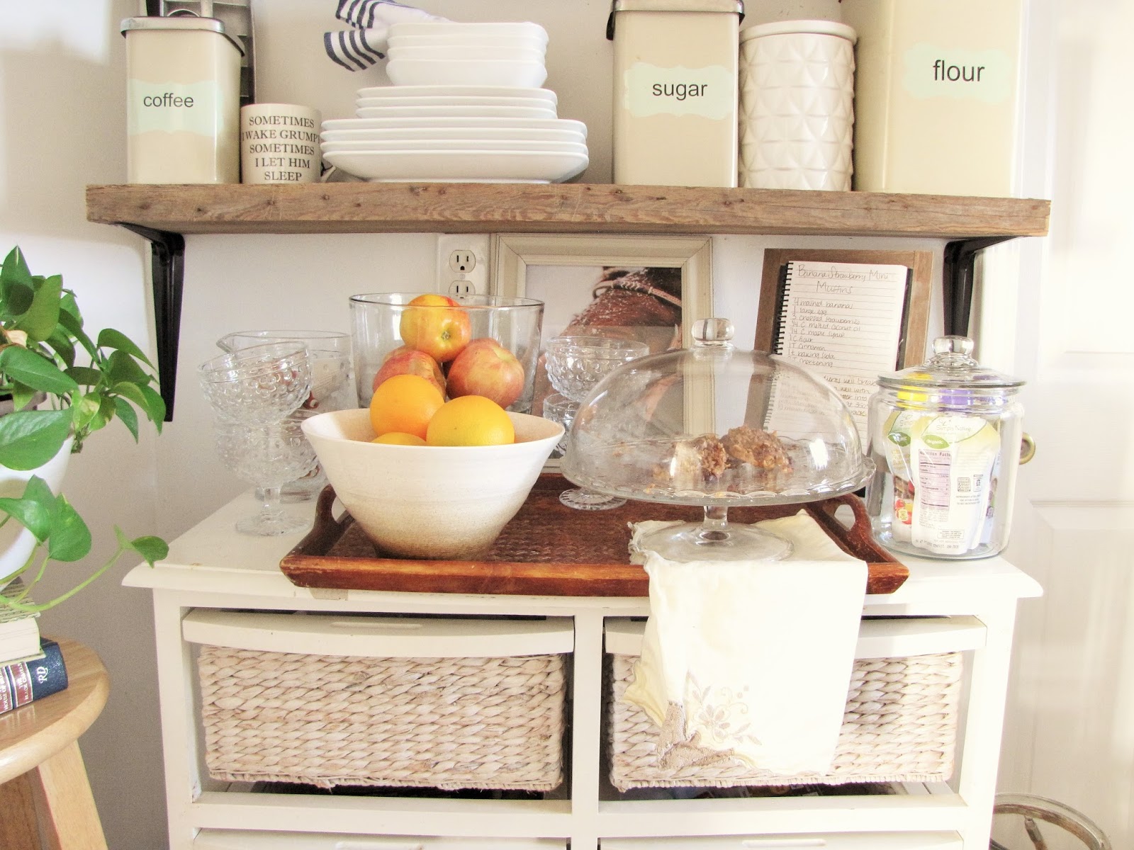 Follow me everywhere!!!