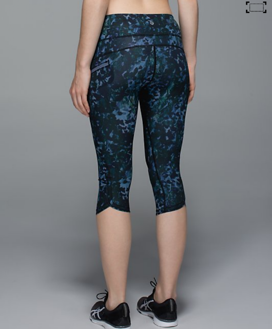 http://www.anrdoezrs.net/links/7680158/type/dlg/http://shop.lululemon.com/products/clothes-accessories/crops-run/Run-Top-Speed-Crop-Full-On-Lux?cc=18897&skuId=3611916&catId=crops-run