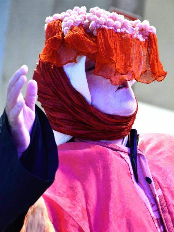 Butoh Tanz Mit Lucie Betz Sa 12 20 Mai 2018 Open Art Festival