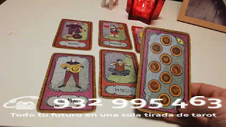 Llama ahora para una lectura de tarot. TAROT
